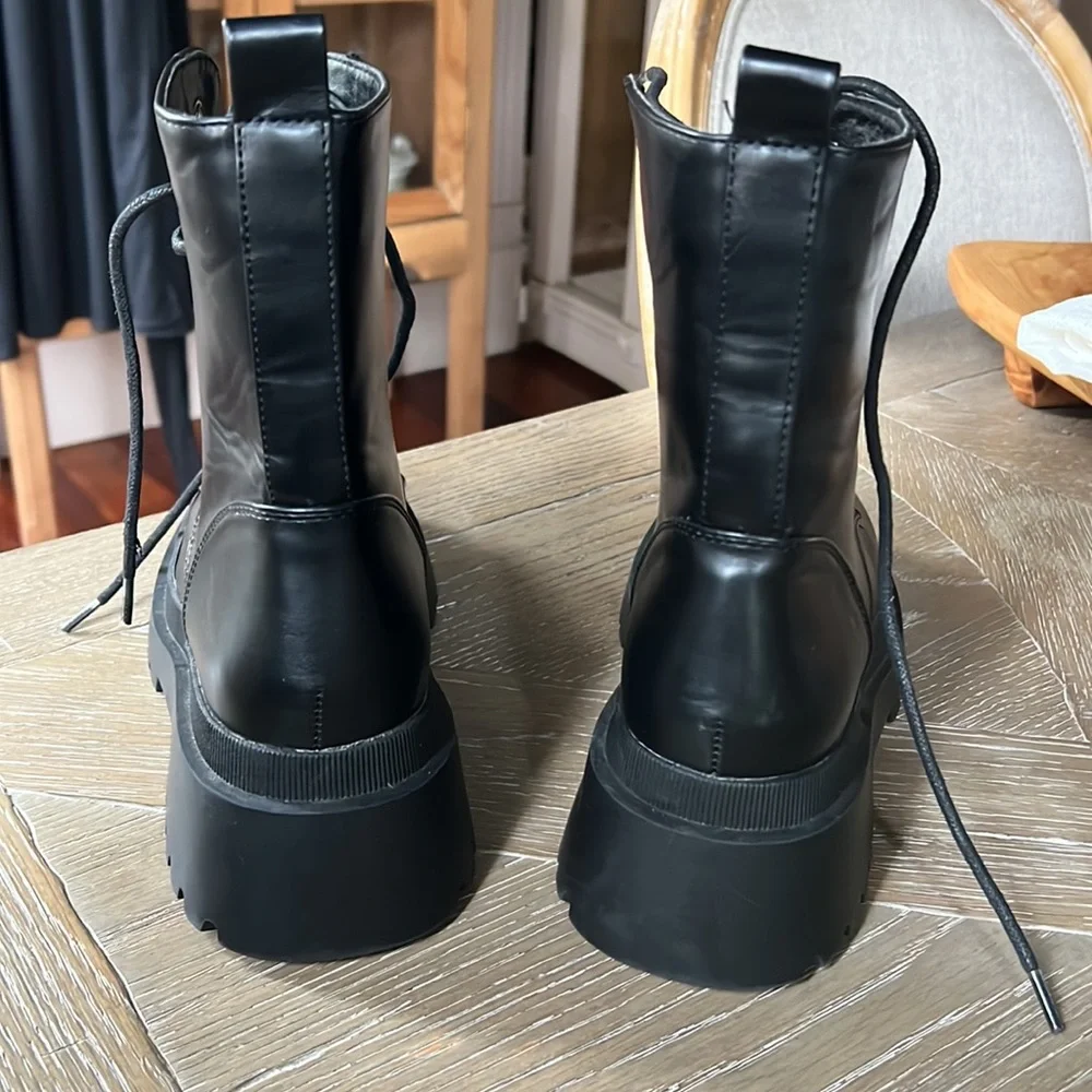 TopShop Combat Boots EU40 US size 9.5 Black Lace Up Winter - Picture 3 of 6
